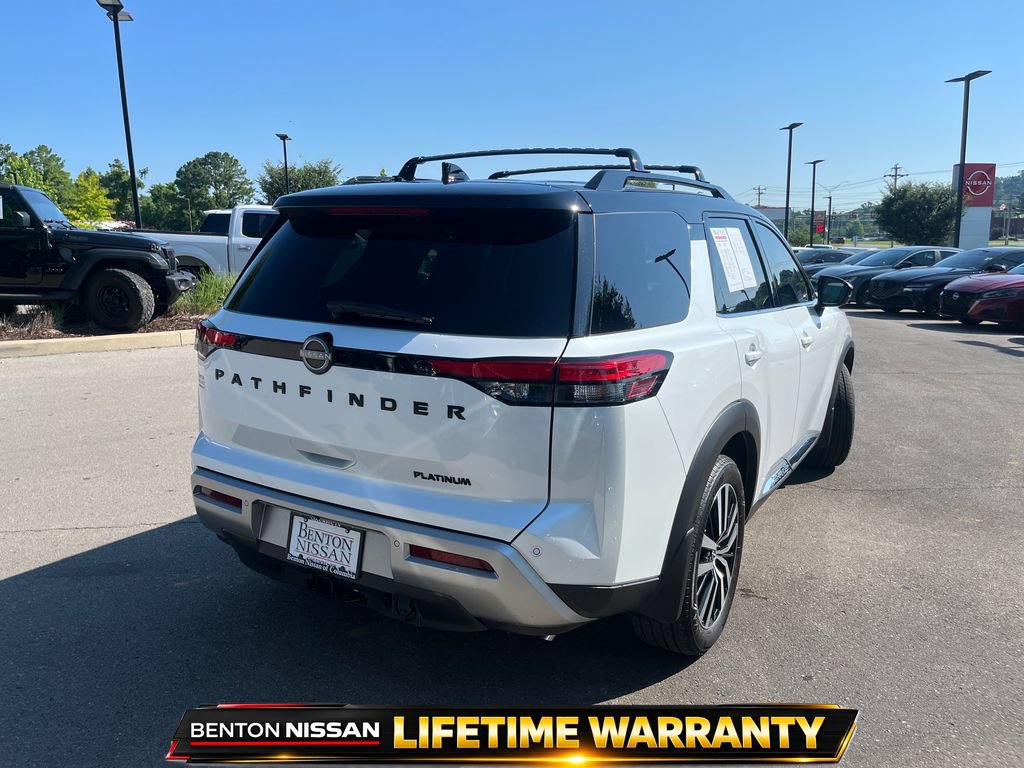 Used 2025 Nissan Pathfinder Platinum FWD image 9