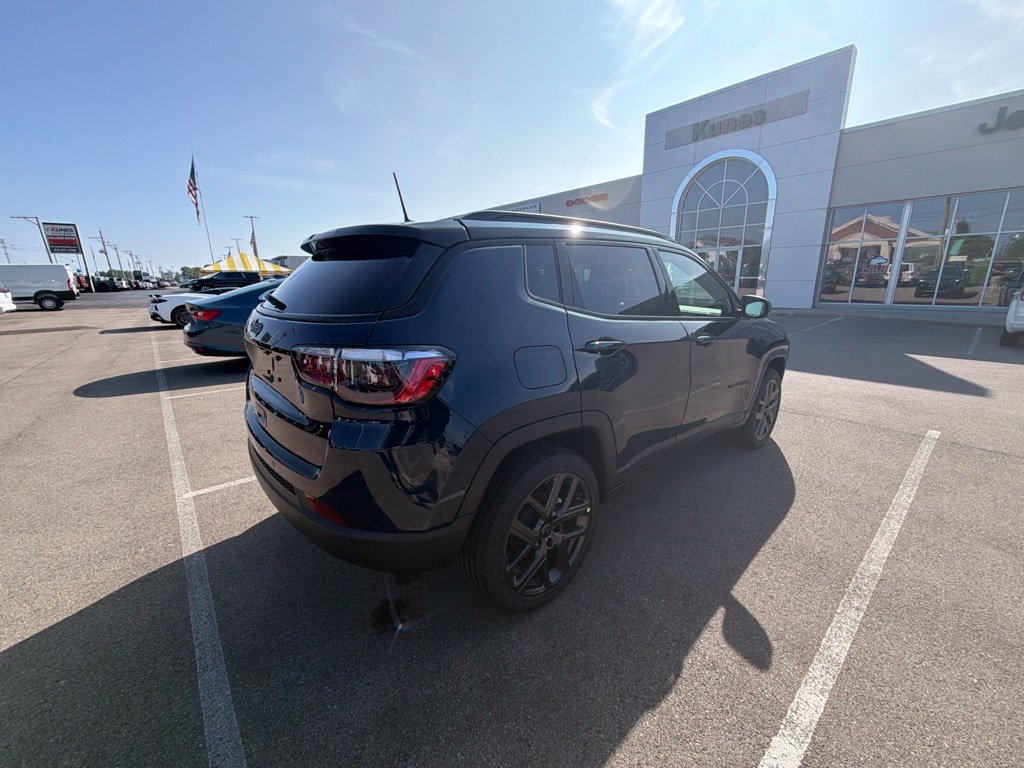 New 2026 Jeep Compass Limited w/ Sun, Sound & Navigation Group AWD/4WD image 8