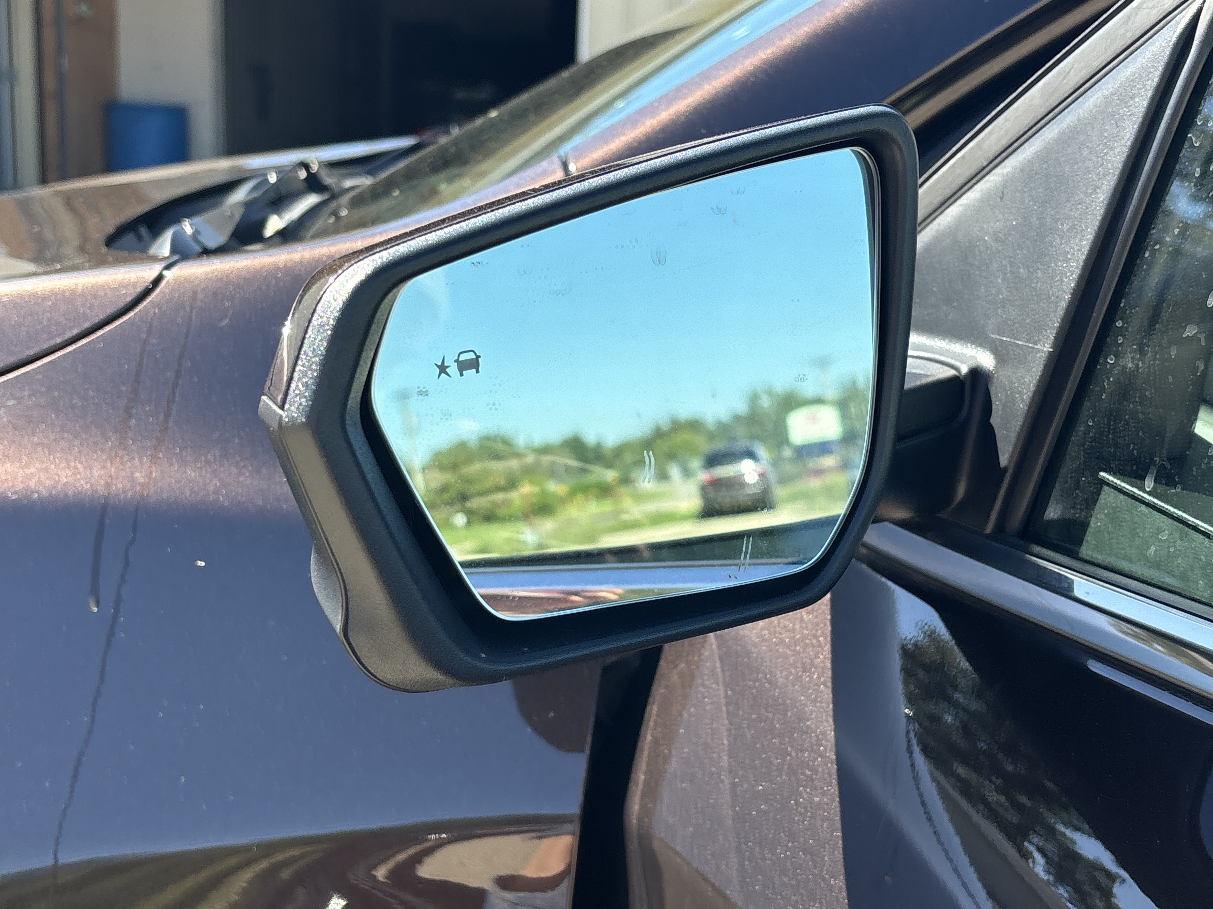 Used 2020 Chevrolet Equinox LT FWD image 11