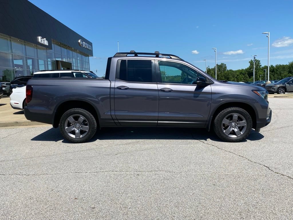Used 2024 Honda Ridgeline TrailSport image 8