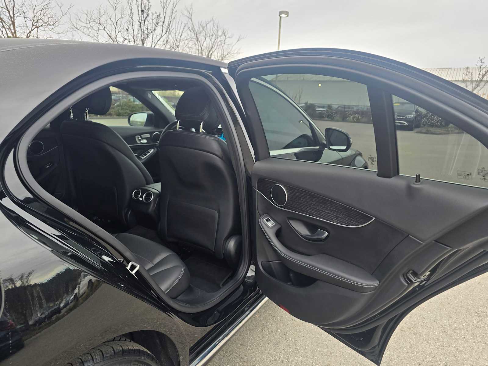 Used 2021 Mercedes-Benz C 300 4MATIC Sedan image 14