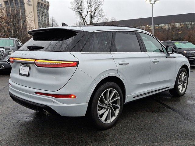 Used 2025 Lincoln Corsair Grand Touring w/ Equipment Group 302A image 6