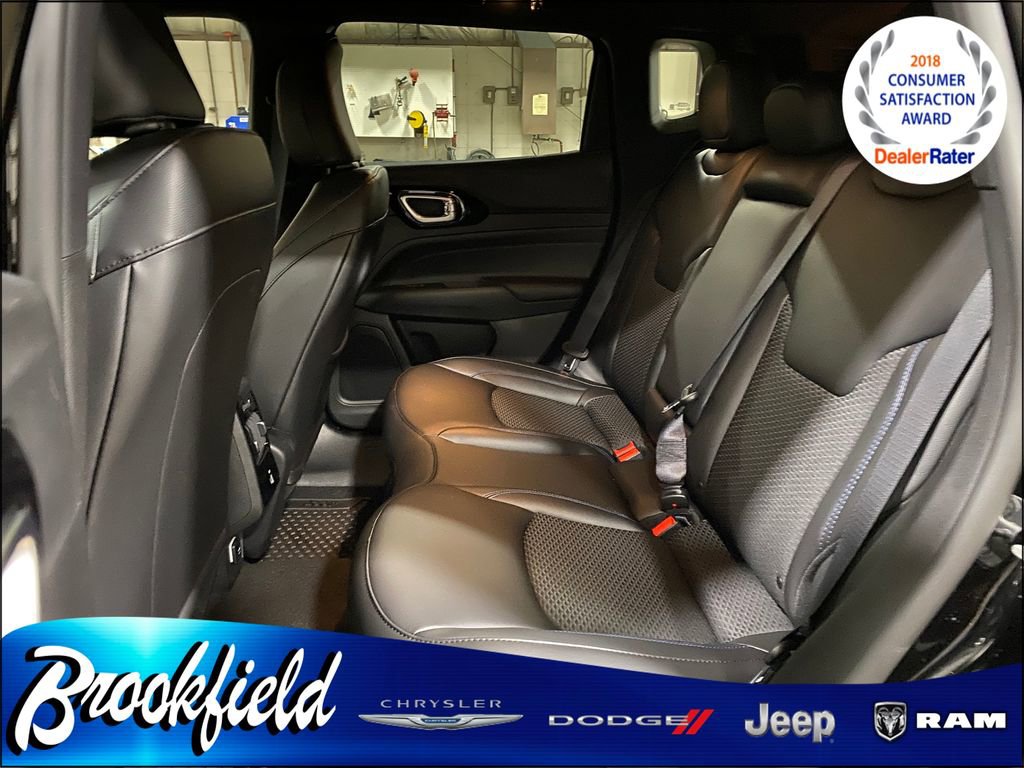 New 2026 Jeep Compass Latitude image 17