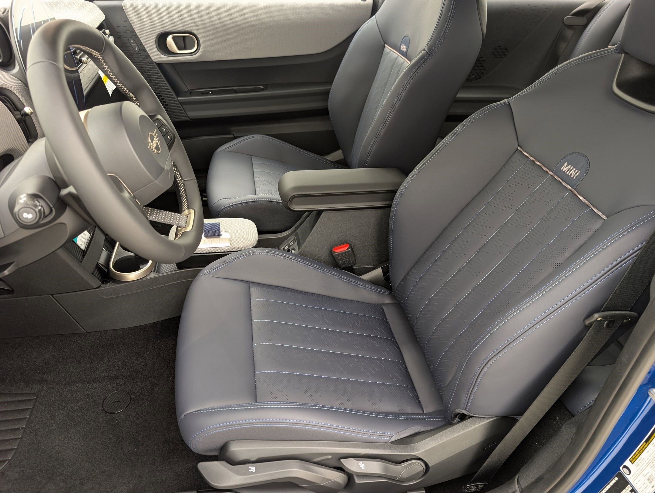 New 2026 MINI Cooper S image 5