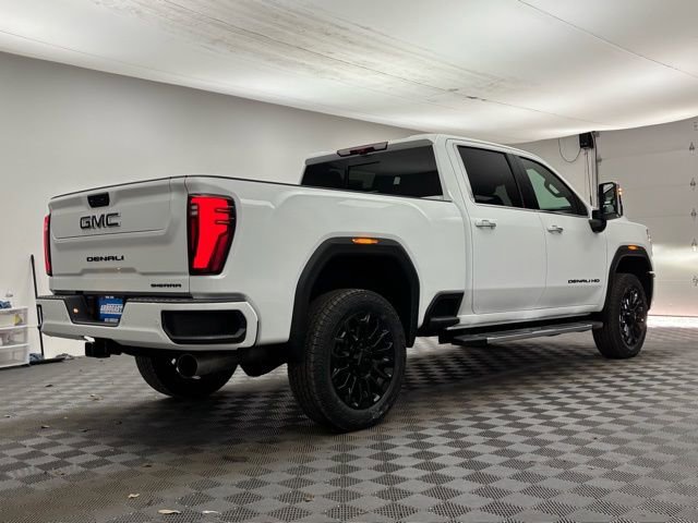 New 2026 GMC Sierra 2500 Denali w/ Denali Reserve Package AWD/4WD image 9