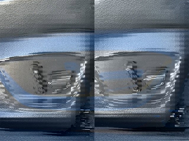 Used 2023 Toyota Camry XSE image 30