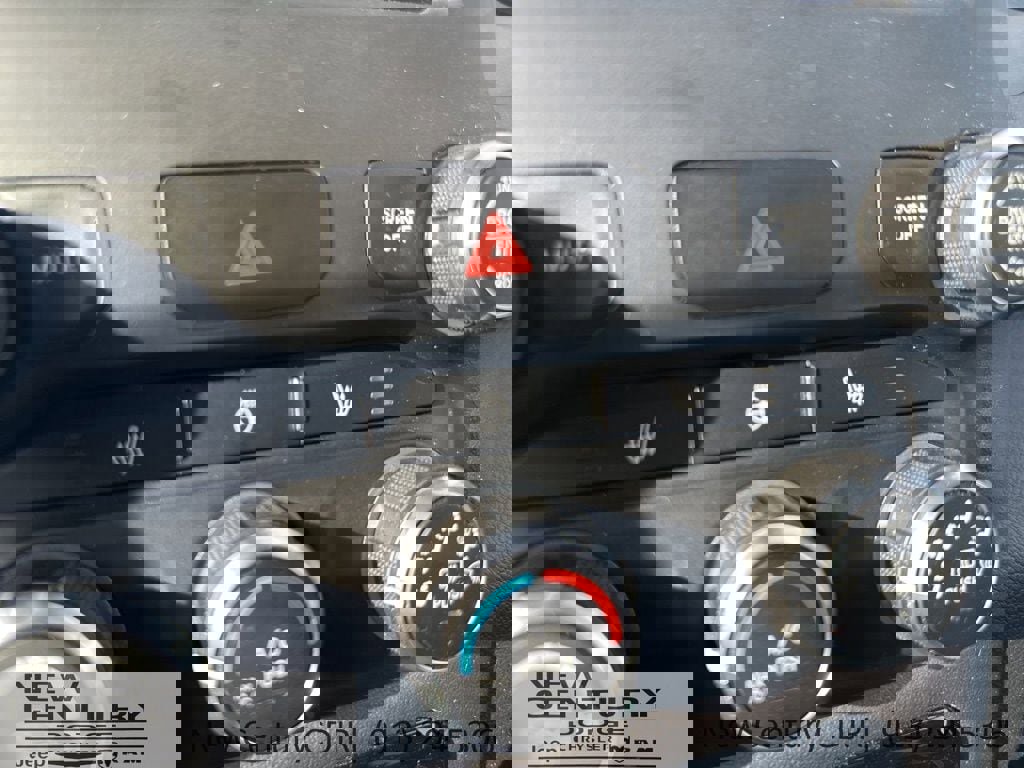 Used 2023 RAM 1500 Big Horn AWD/4WD image 33