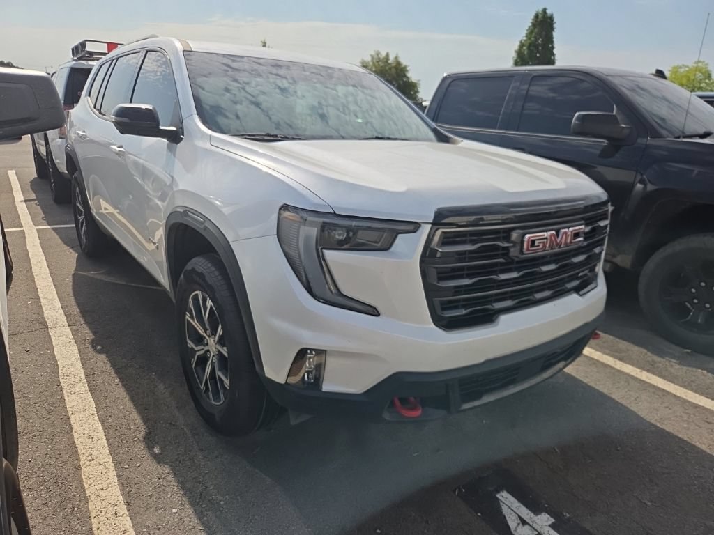 Used 2025 GMC Acadia AT4 AWD/4WD image 3