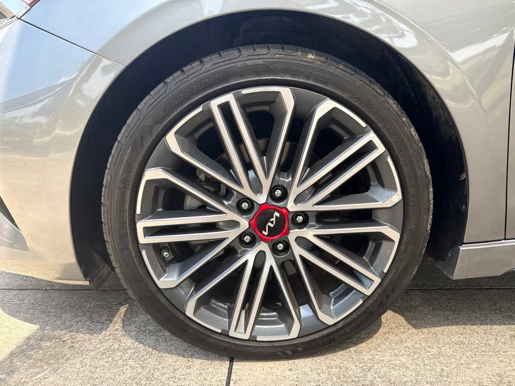Used 2022 Kia Forte GT w/ GT2 Package FWD video 2