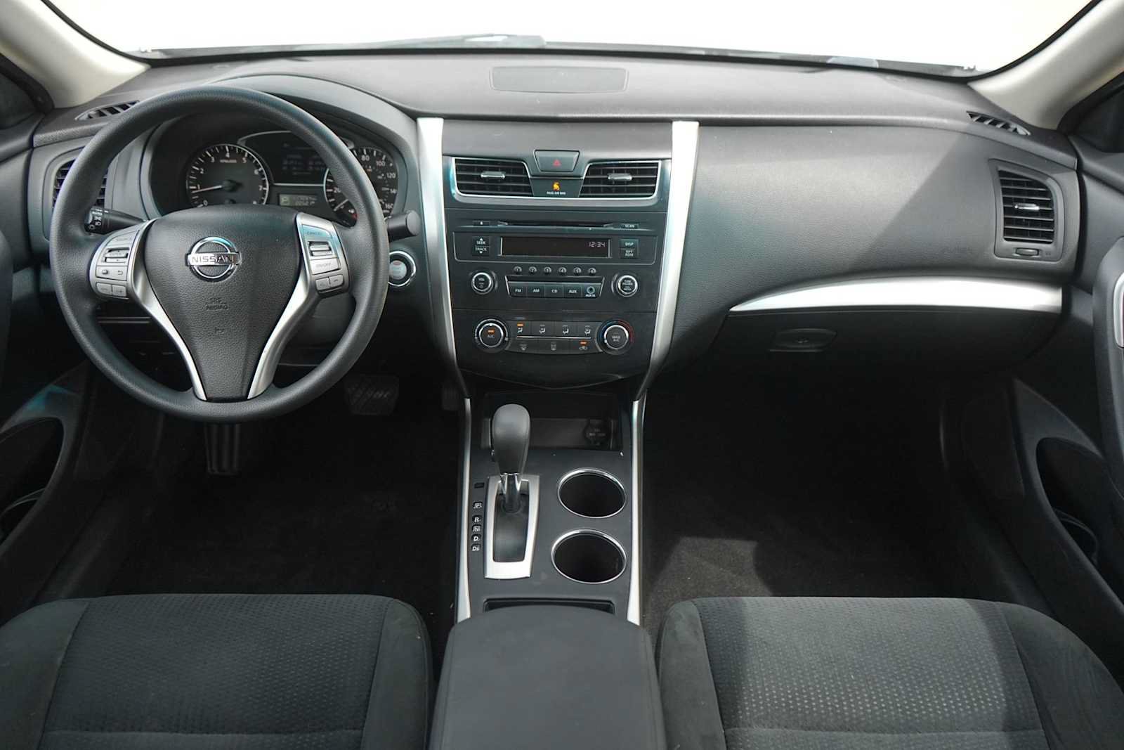 Used 2015 Nissan Altima 2.5 S w/ Power Driver Seat Package FWD image 10