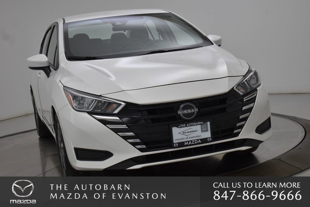 Used 2024 Nissan Versa SV w/ Trunk Package image 11
