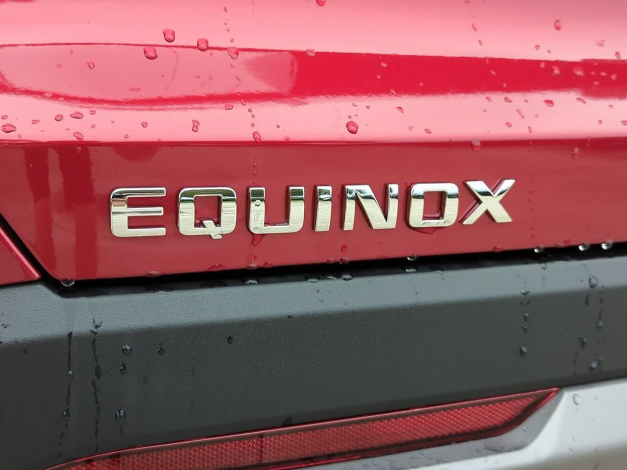 New 2027 Chevrolet Equinox LT FWD image 5