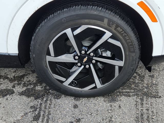 Certified 2025 Chevrolet Equinox EV LT image 8