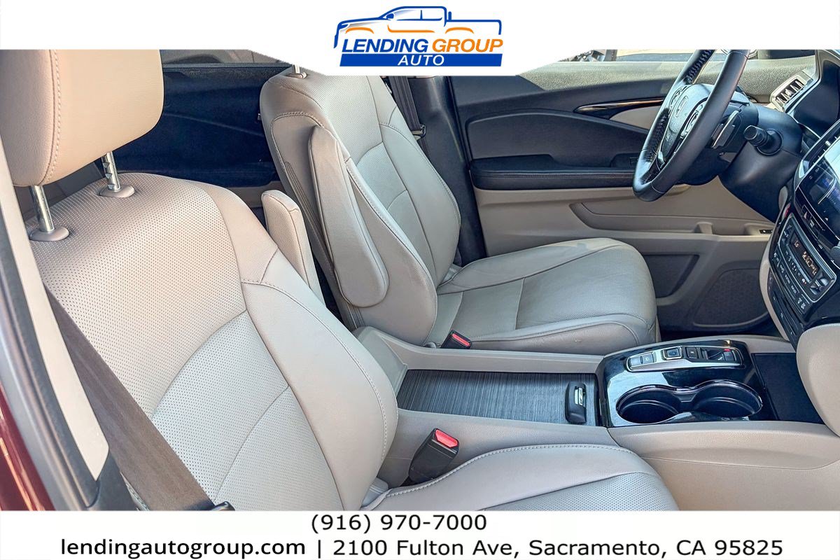 Used 2017 Honda Pilot Elite image 15