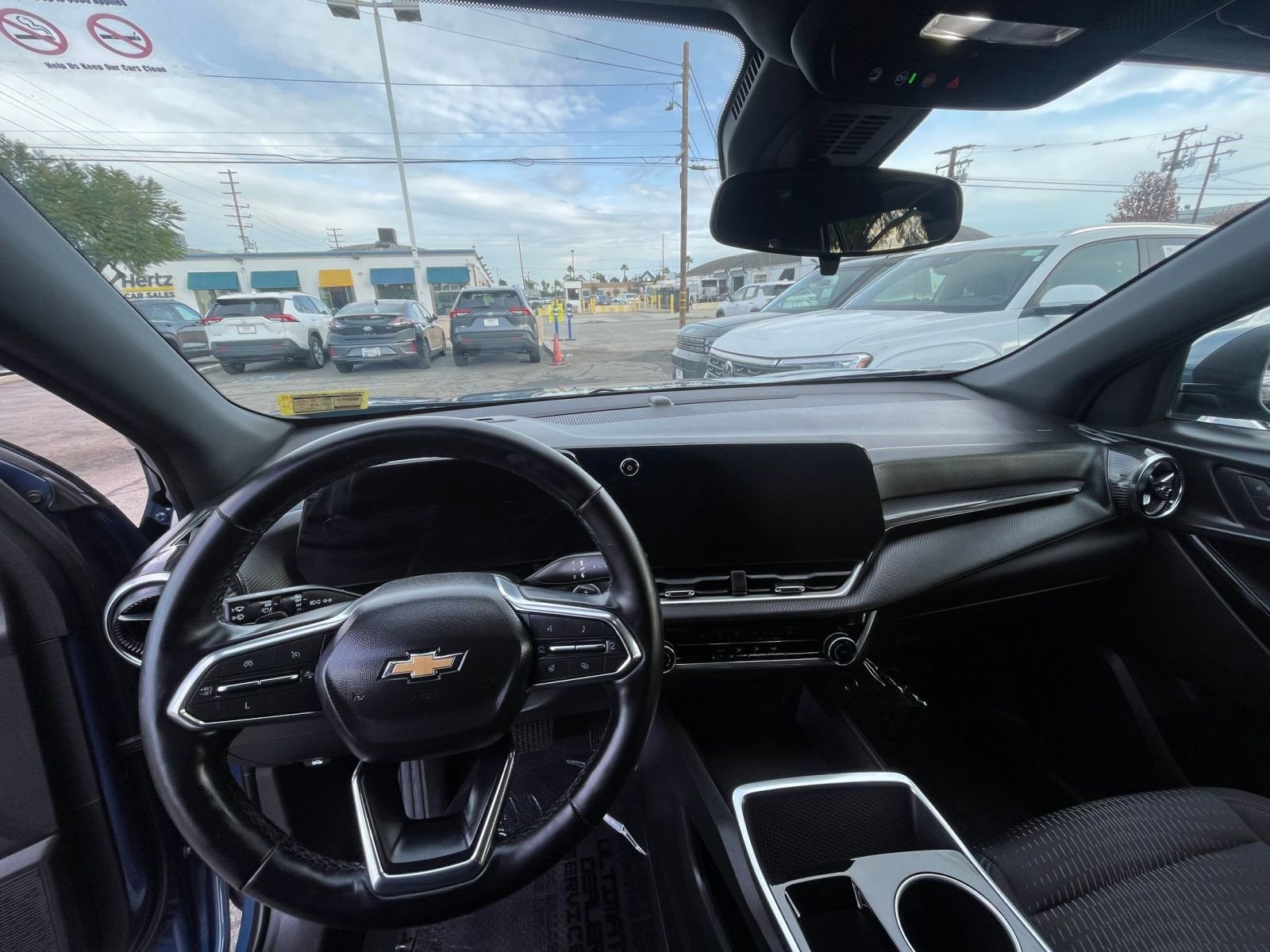 Used 2025 Chevrolet Equinox LT image 33