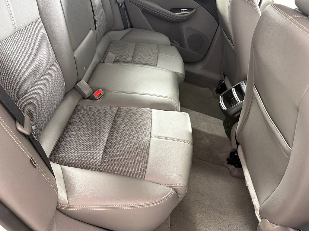 Used 2018 Chevrolet Impala LS FWD image 21