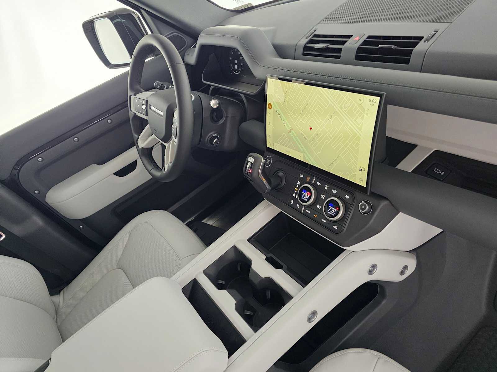 New 2026 Land Rover Defender 110 X-Dynamic SE image 11
