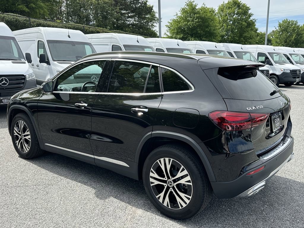 Certified 2025 Mercedes-Benz GLA 250 image 6