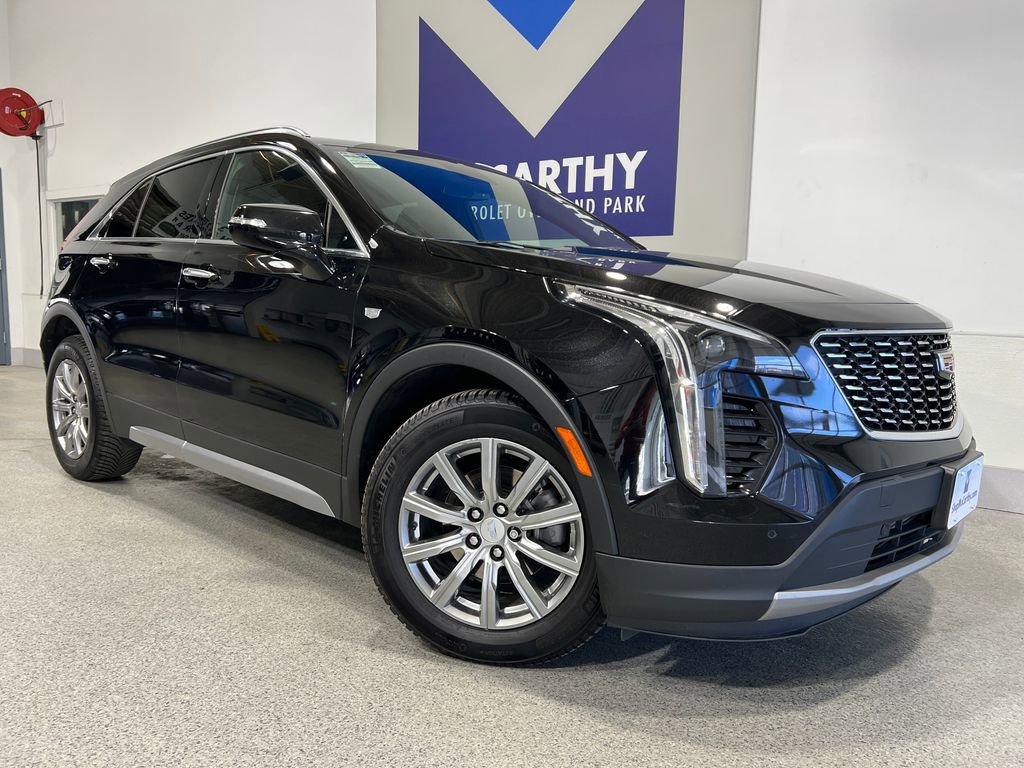 Used 2021 Cadillac XT4 Premium Luxury w/ Cold Weather Package image 2