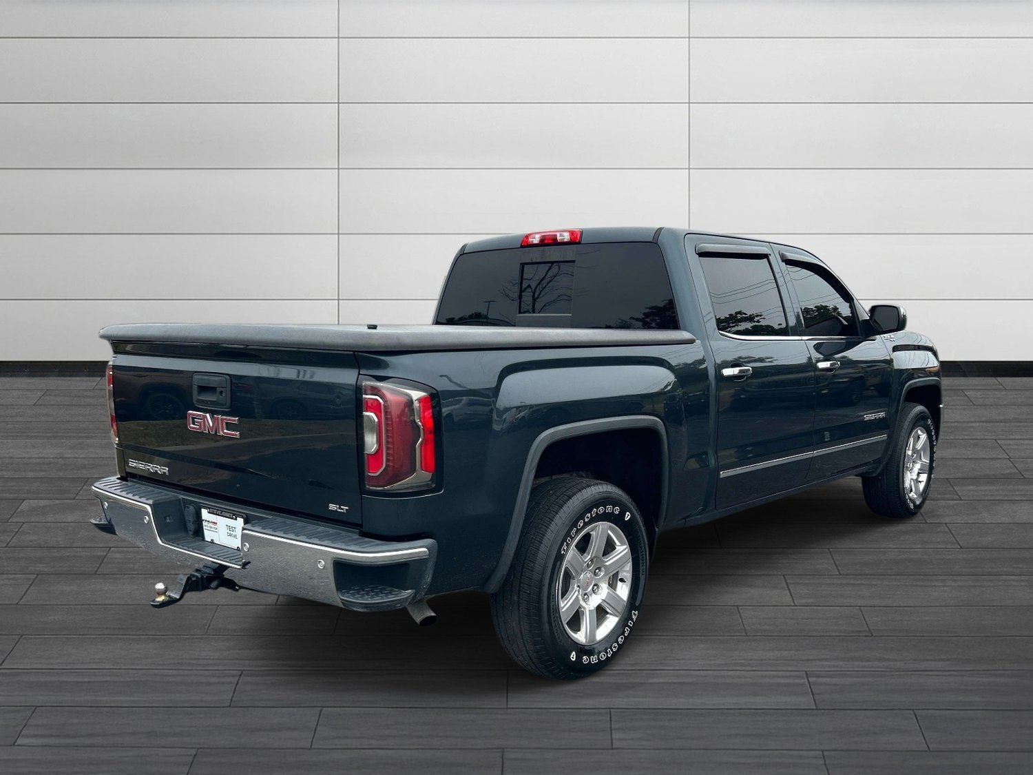 Used 2017 GMC Sierra 1500 SLT w/ SLT Preferred Package AWD/4WD image 3