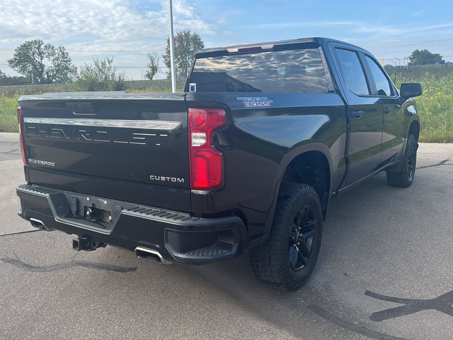 Used 2020 Chevrolet Silverado 1500 Custom Trail Boss w/ Custom Convenience Package AWD/4WD image 5