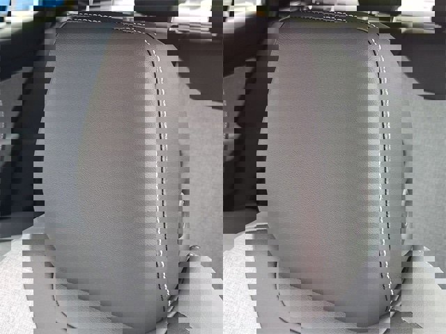 New 2025 Volkswagen ID.4 Pro image 14