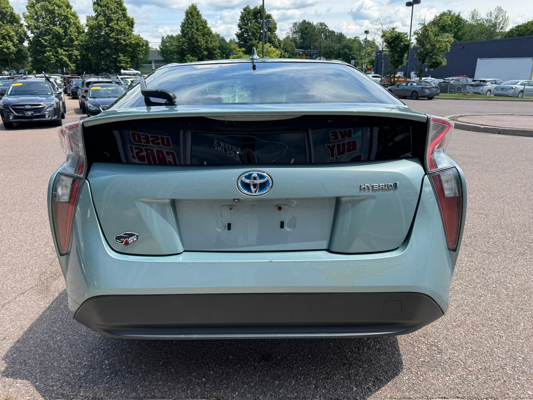 Used 2016 Toyota Prius Two w/ Preferred Accessory Package FWD image 6