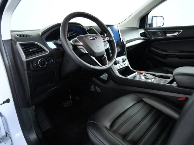 Certified 2023 Ford Edge SEL w/ Convenience Package AWD/4WD image 15