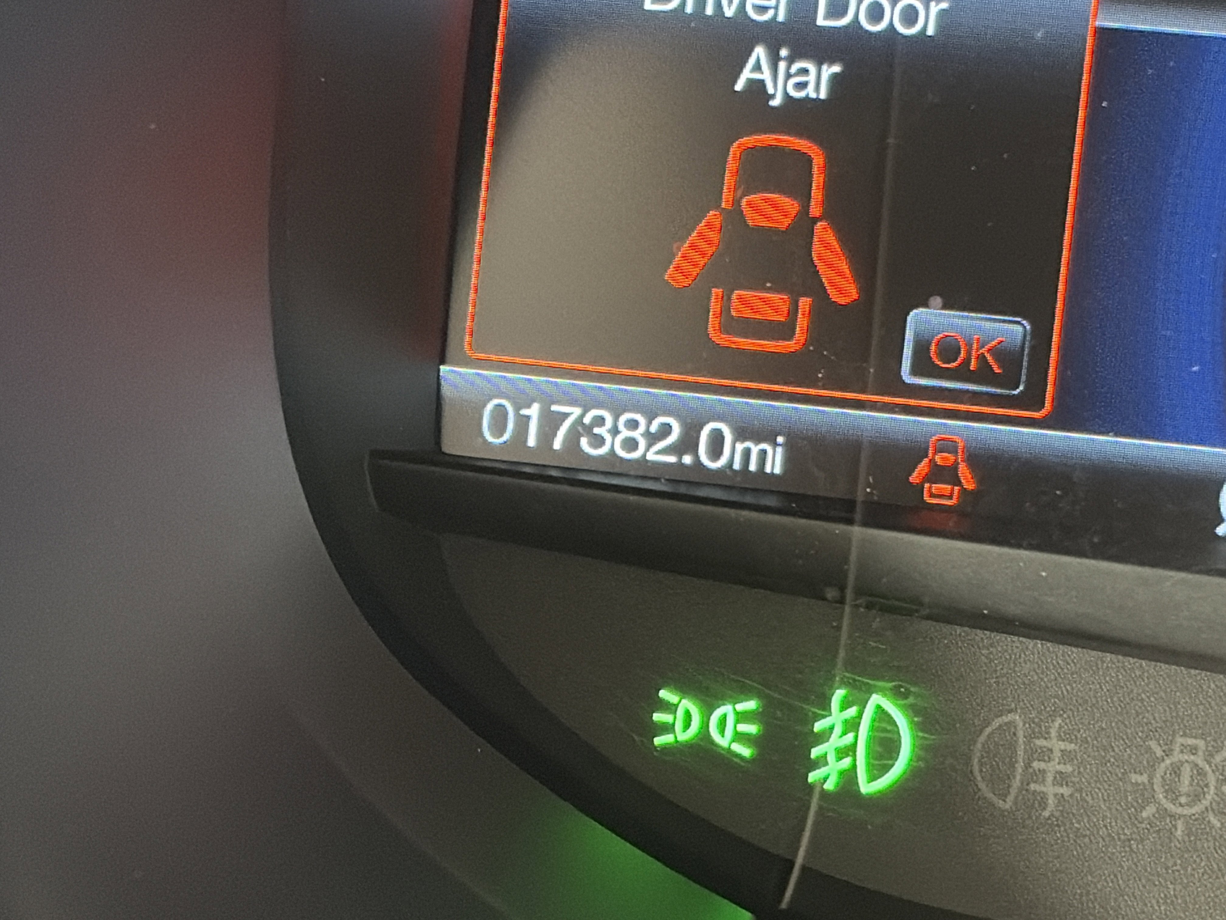 Used 2023 Ford Edge SEL image 13