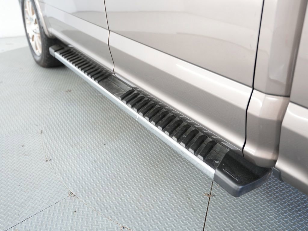 Used 2019 Nissan NV 3500 S RWD image 13