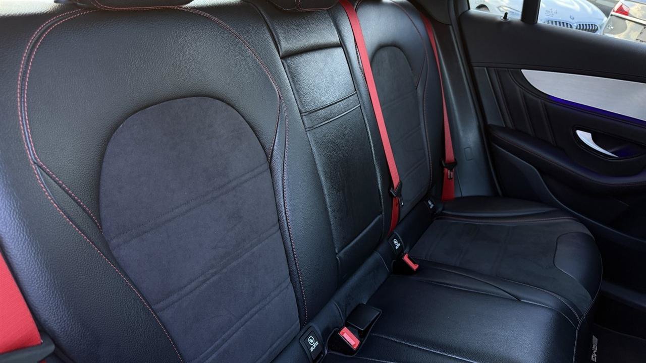 Used 2022 Mercedes-Benz GLC 43 AMG 4MATIC image 39