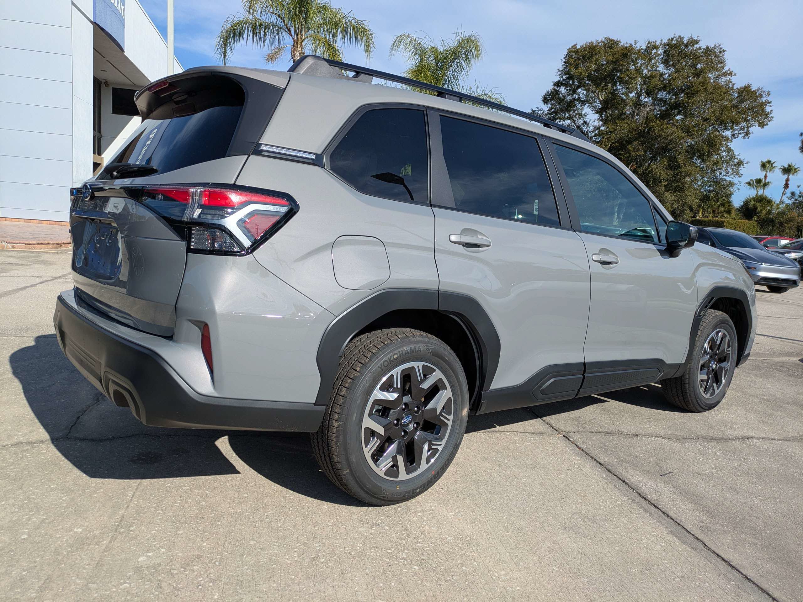 Used 2026 Subaru Forester Premium image 4