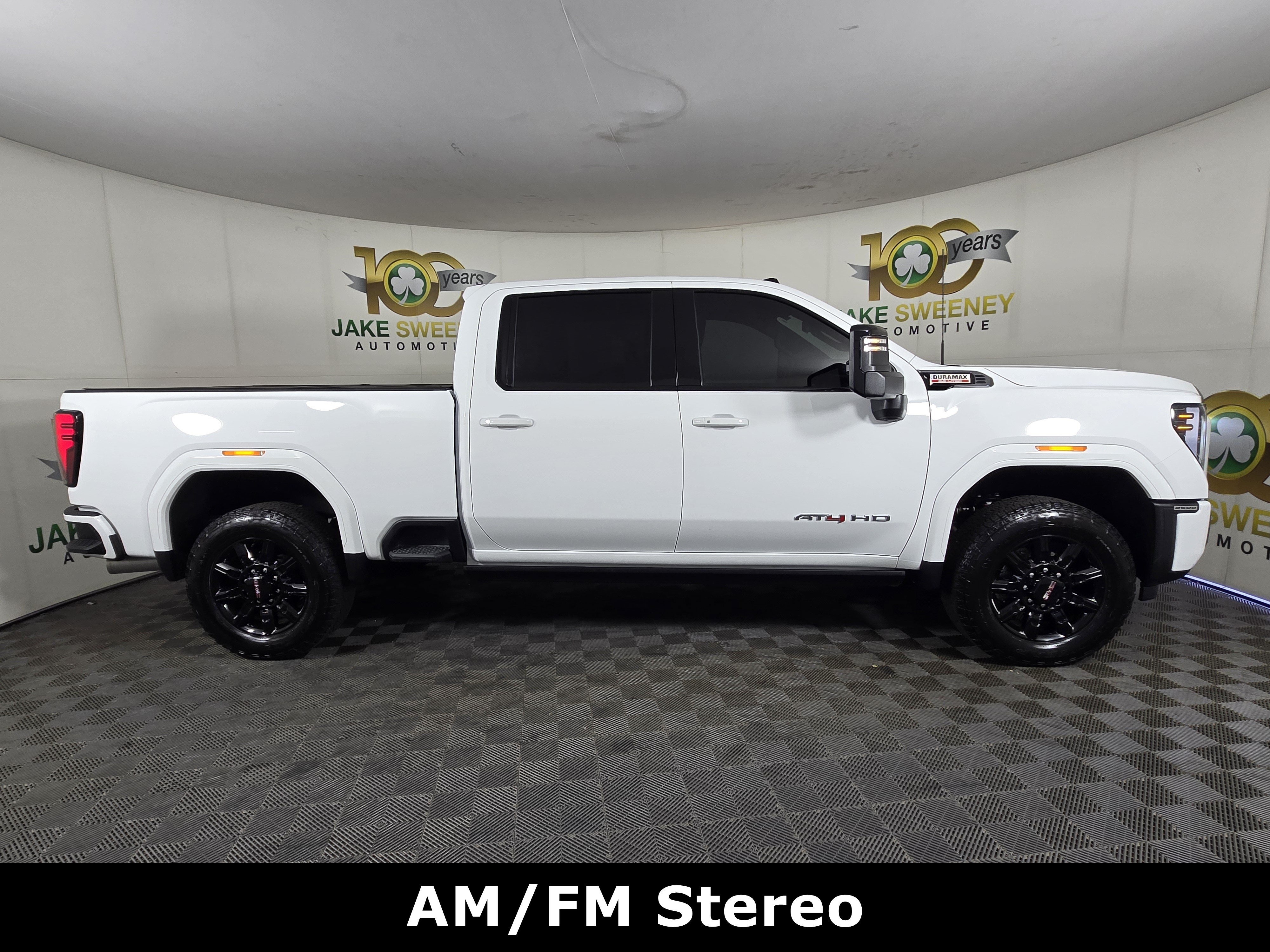 Used 2026 GMC Sierra 2500 AT4 w/ AT4 Premium Plus Package AWD/4WD image 10