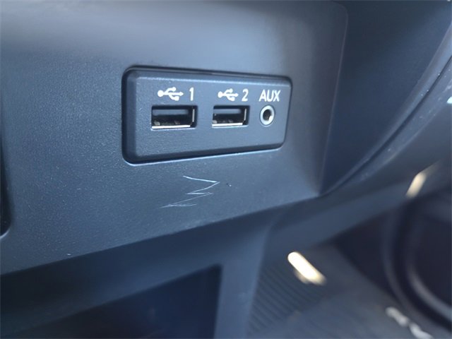 Used 2019 Nissan Titan S image 29