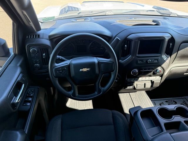 Used 2024 Chevrolet Silverado 2500 Custom w/ Custom Value Package image 27