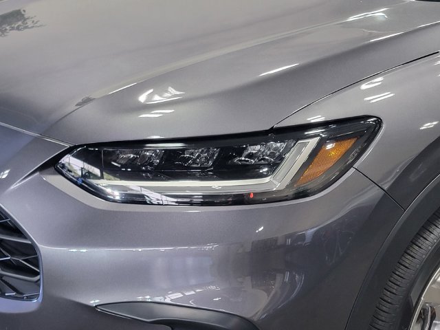Used 2025 Honda HR-V LX image 8