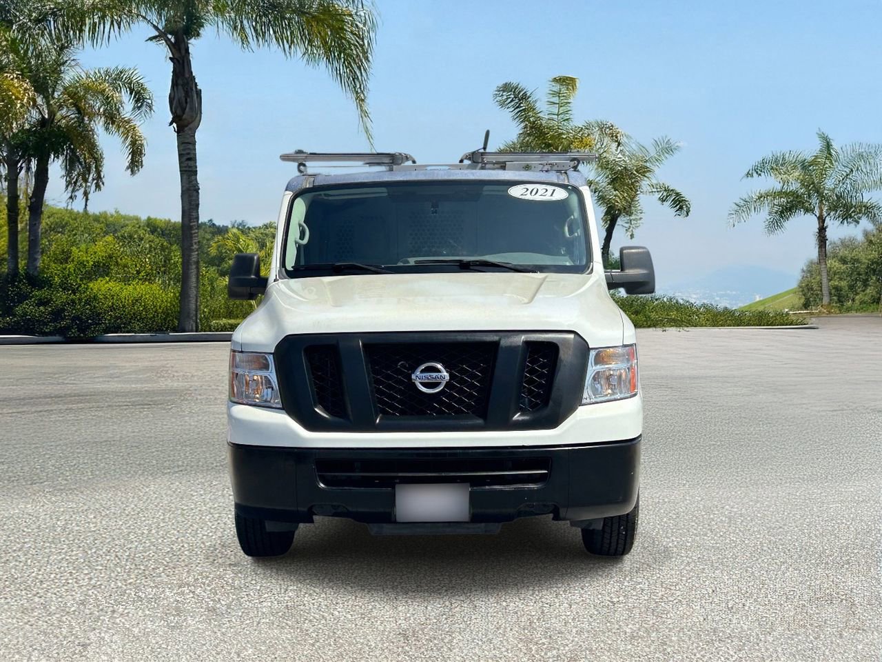 Used 2021 Nissan NV 2500 S image 6