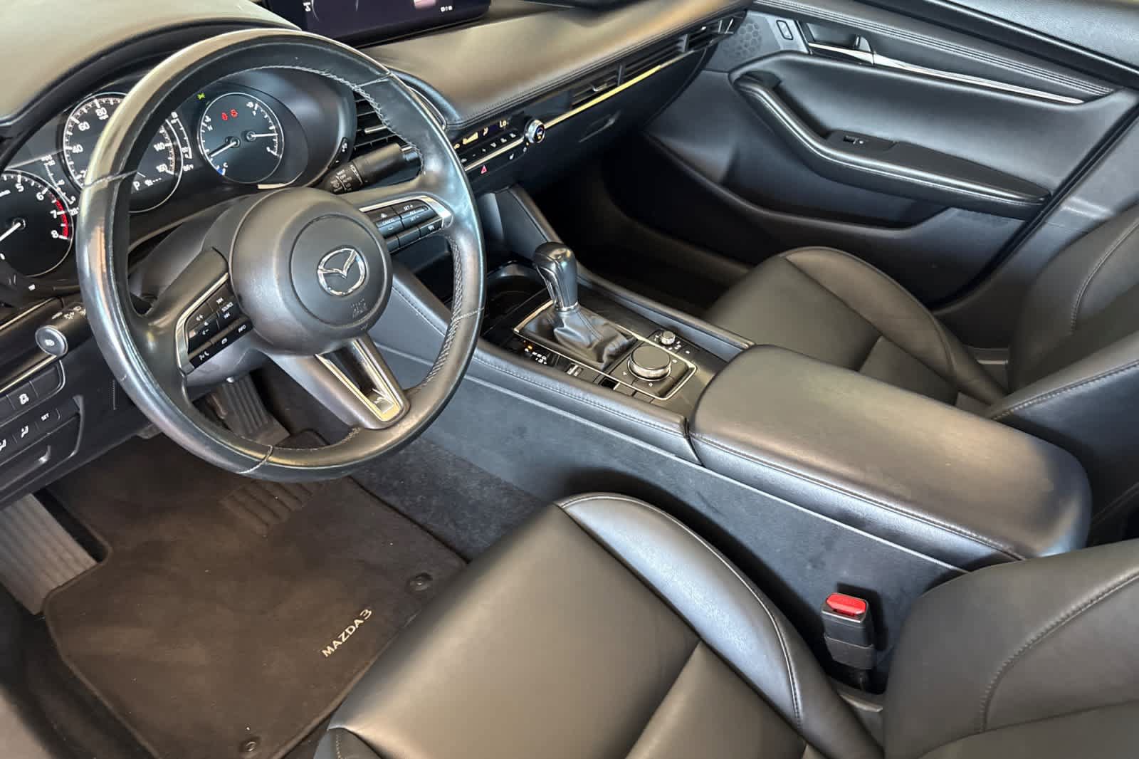 Used 2024 MAZDA MAZDA3 s FWD image 9