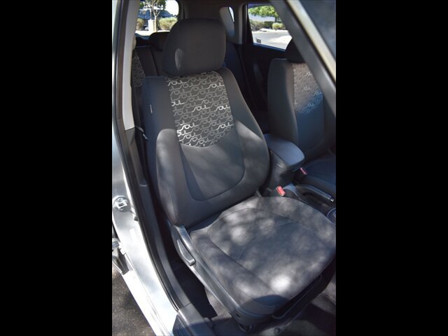 Used 2010 Kia Soul + FWD image 31