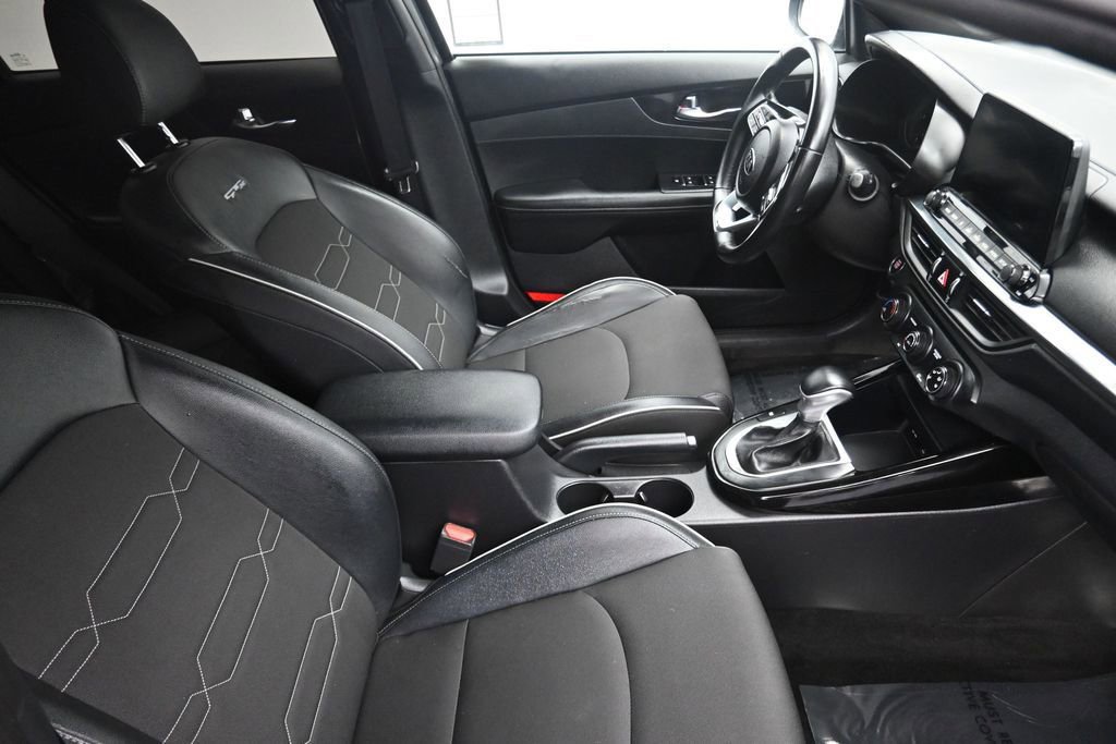 Used 2021 Kia Forte GT-Line FWD image 10