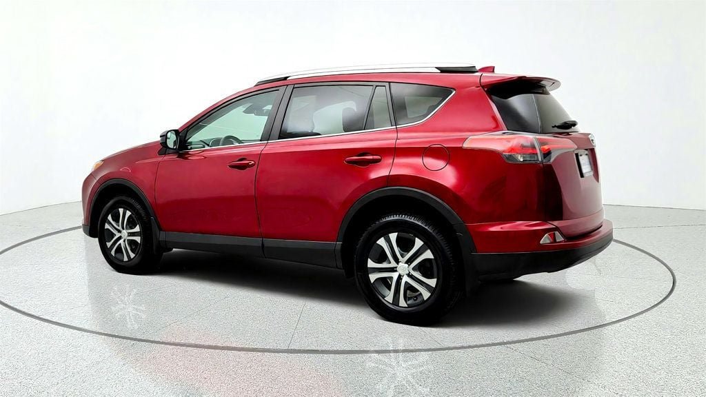Used 2018 Toyota RAV4 LE w/ All Weather Liner Package AWD/4WD image 7
