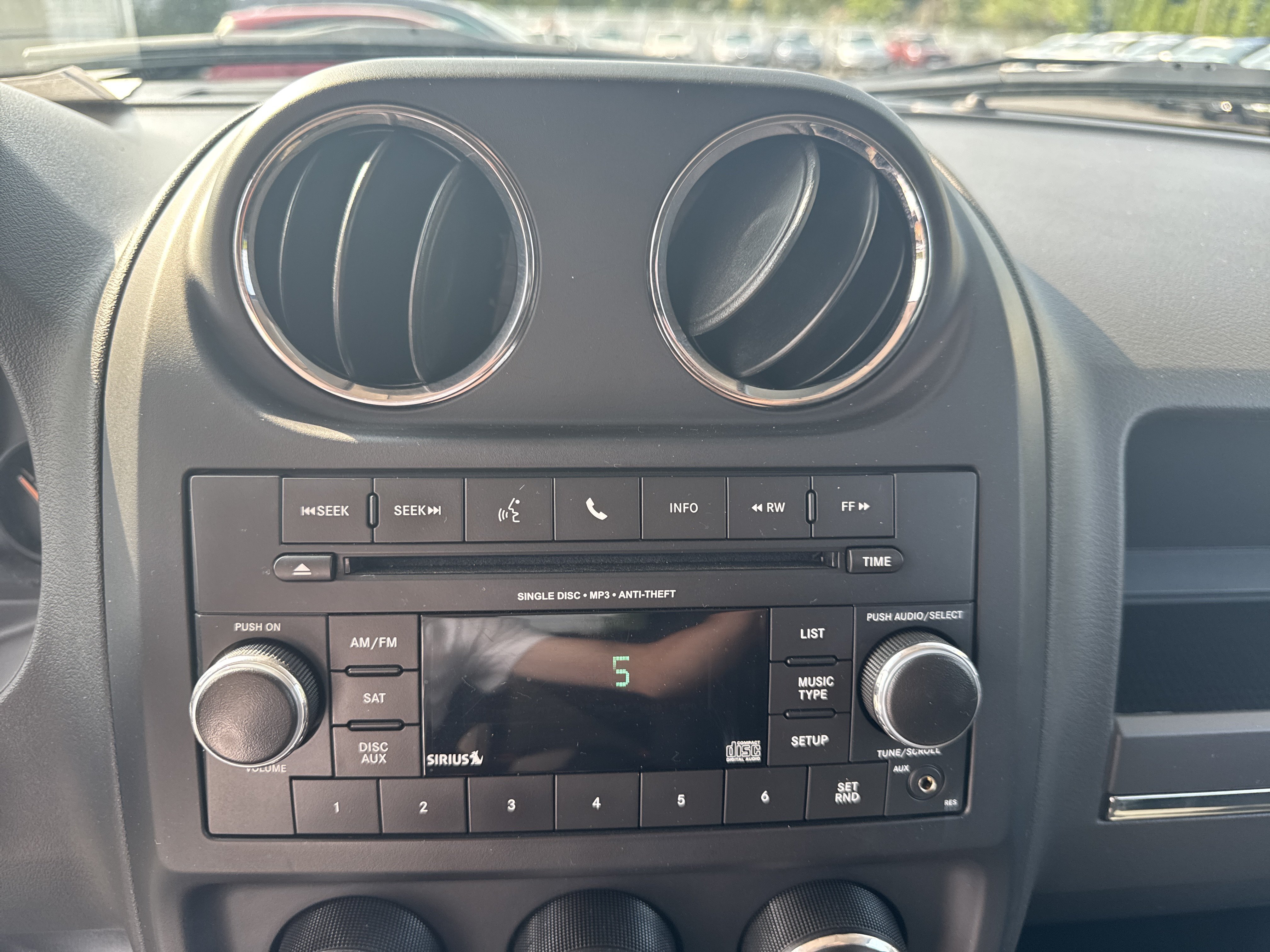 Used 2017 Jeep Patriot Sport w/ Power Value Group FWD image 13