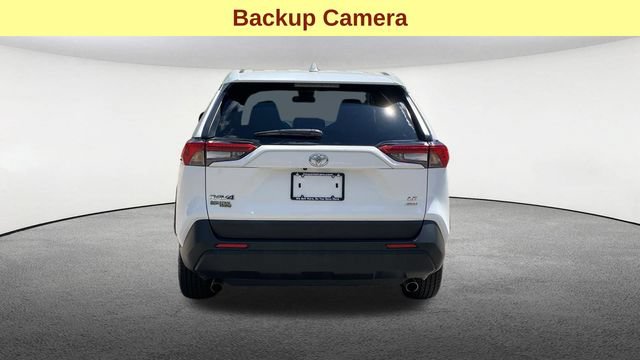 Used 2024 Toyota RAV4 LE AWD/4WD image 7