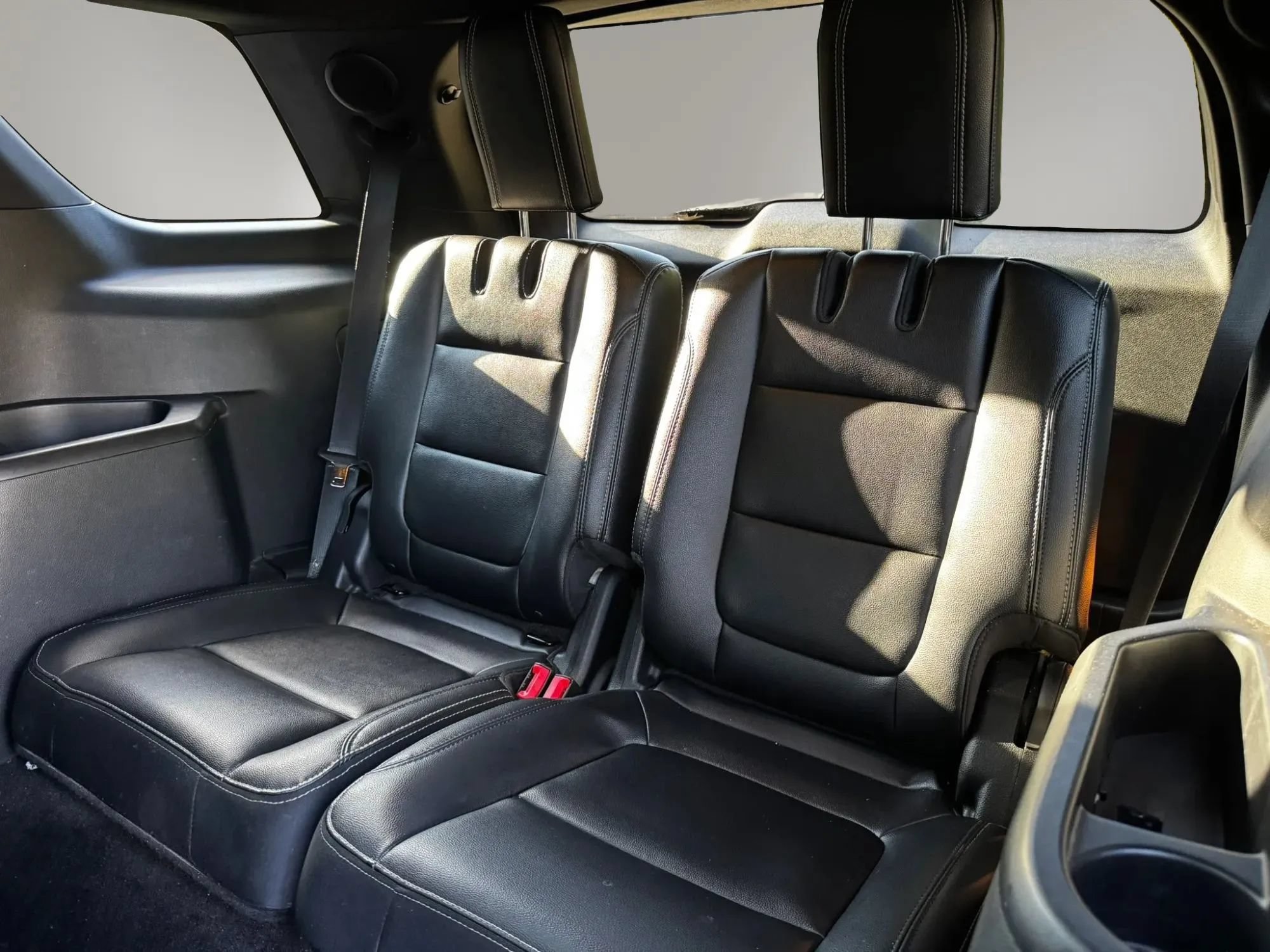 Used 2016 Ford Explorer Limited FWD image 16