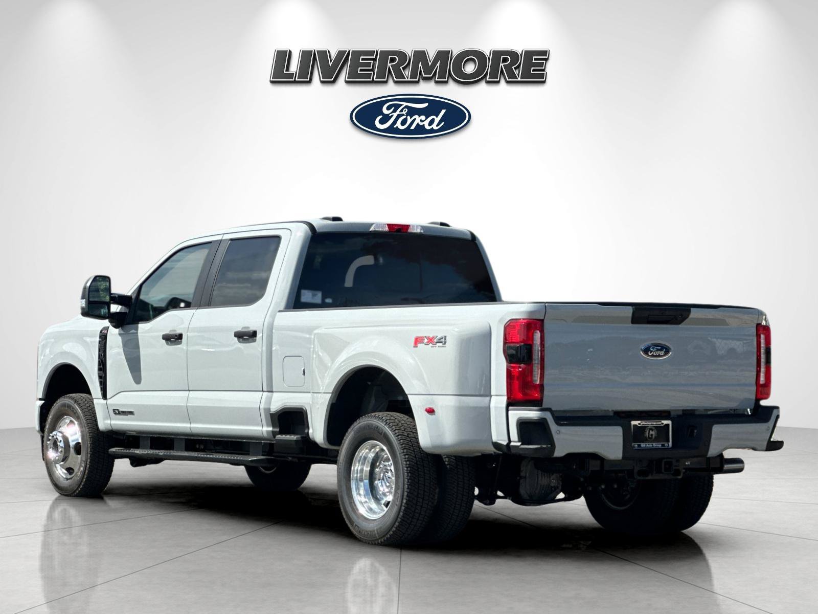 New 2026 Ford F350 XL w/ STX Appearance Package AWD/4WD image 5