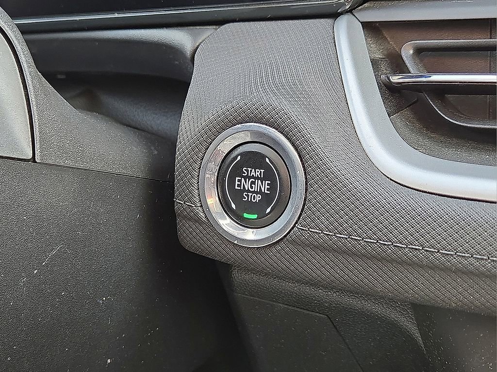 Used 2024 Chevrolet TrailBlazer LS FWD image 30