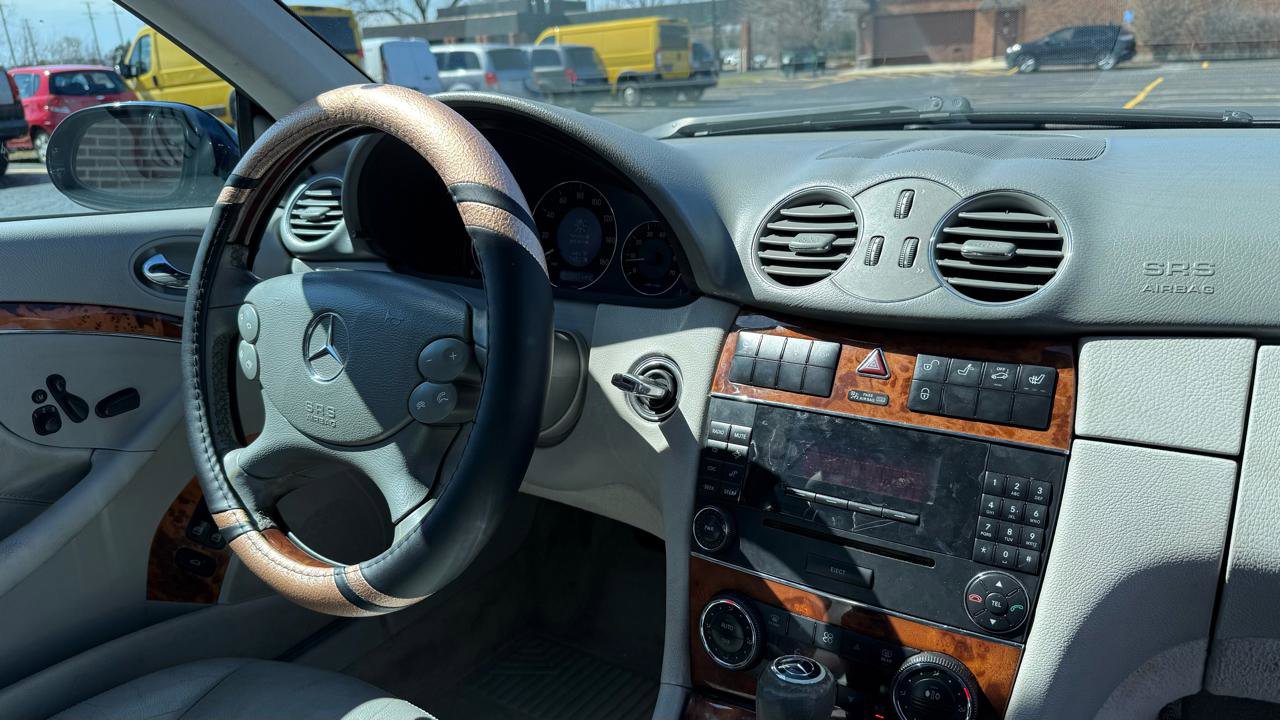 Used 2005 Mercedes-Benz CLK 500 Coupe image 14