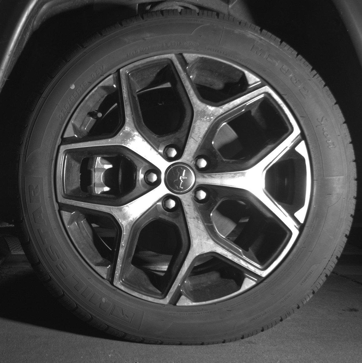 Used 2025 Jeep Compass Limited AWD/4WD image 12