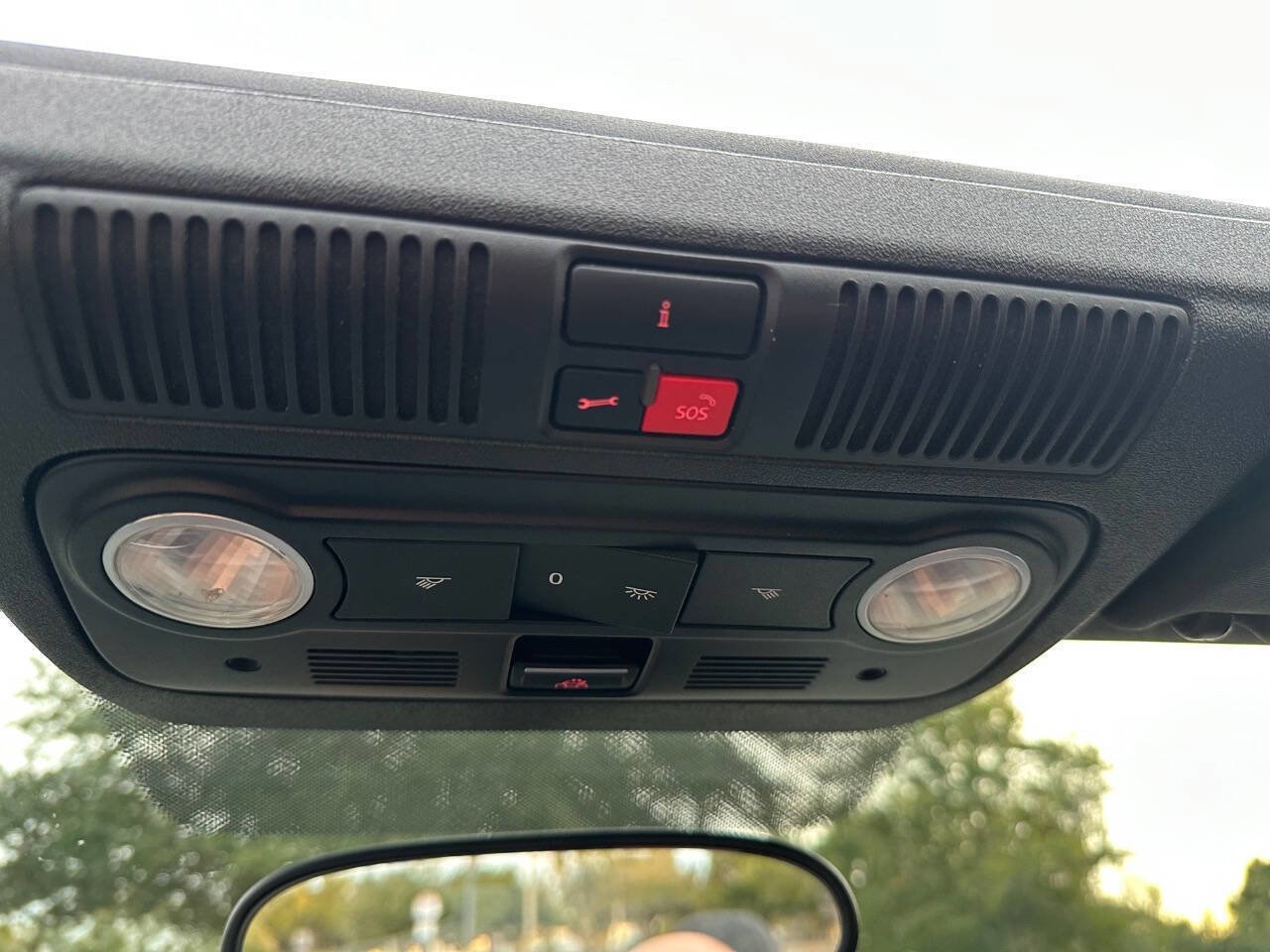 Used 2014 Volkswagen Beetle 1.8T image 26