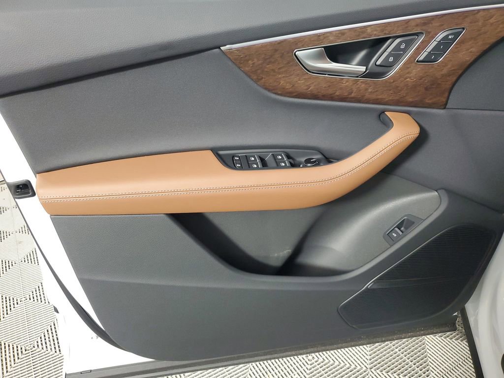 New 2026 Audi Q7 Premium Plus image 20